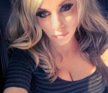 Bloomington Escort Alissa Adult Entertainer, Adult Service Provider, Escort and Companion.