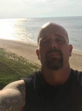 Milwaukee Escort Scotty Adult Entertainer in United States, Adult Service Provider, Escort and Companion.