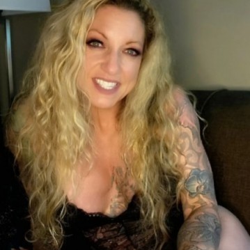 Greensboro Escort Samantha Taylor Adult Entertainer, Adult Service Provider, Escort and Companion.