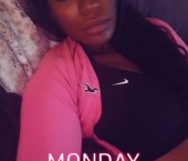 Denver Escort Lucki Adult Entertainer in United States, Female Adult Service Provider, Escort and Companion.