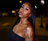 Los Angeles Escort Essayance Adult Entertainer in United States, Female Adult Service Provider, American Escort and Companion.