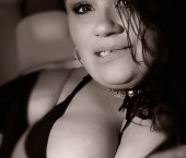 Colorado Springs Escort LunaSyn Adult Entertainer in United States, Female Adult Service Provider, Escort and Companion.