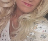 Chesapeake Escort MissRobinson Adult Entertainer in United States, Female Adult Service Provider, American Escort and Companion.