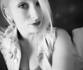 Phoenix Escort Bailey  Love Adult Entertainer in United States, Female Adult Service Provider, Escort and Companion.