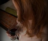 Portland Escort CorinneCabernet Adult Entertainer in United States, Female Adult Service Provider, Escort and Companion.