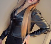 Denver Escort MissRed Adult Entertainer in United States, Female Adult Service Provider, American Escort and Companion.