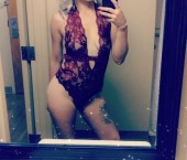 Stockton Escort Salena Adult Entertainer in United States, Female Adult Service Provider, American Escort and Companion.