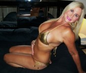 Fort Lauderdale Escort Suzy Adult Entertainer in United States, Female Adult Service Provider, Escort and Companion.