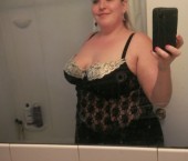 Omaha Escort TinaPink Adult Entertainer in United States, Female Adult Service Provider, Escort and Companion.