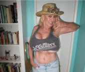 Honolulu Escort PattyPlenty Adult Entertainer in United States, Female Adult Service Provider, Escort and Companion. photo 2