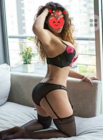 New York Escort Sweet-Latina Adult Entertainer in United States, Female Adult Service Provider, Colombian Escort and Companion.