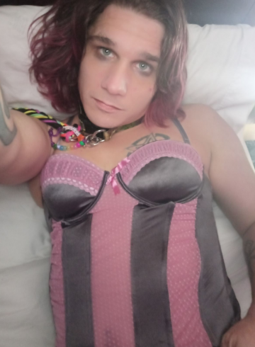Lansing Escort Kristen  lee Adult Entertainer in United States, Trans Adult Service Provider, American Escort and Companion.
