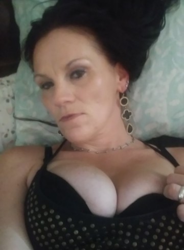 Houston Escort Wigglie Adult Entertainer in United States, Female Adult Service Provider, American Escort and Companion.