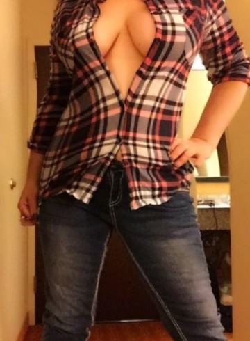Tulsa Escort Mackenzie Adult Entertainer in United States, Female Adult Service Provider, Escort and Companion.