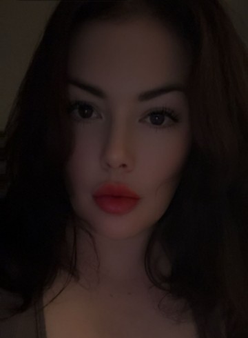 Novato Escort Jesy  Vaun Adult Entertainer in United States, Female Adult Service Provider, Italian Escort and Companion.