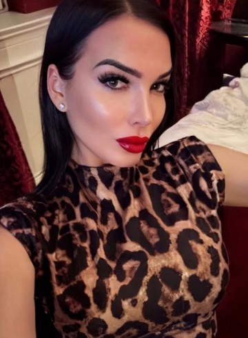 West New York Escort Dominant490 Adult Entertainer in United States, Female Adult Service Provider, Escort and Companion.