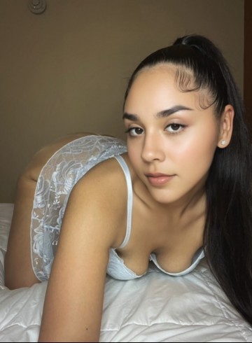 Phoenix Escort Mariaaaa Adult Entertainer in United States, Female Adult Service Provider, Mexican Escort and Companion.