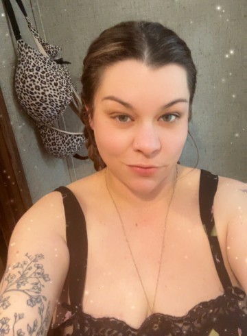 Spokane Escort Mandlynn Adult Entertainer in United States, Female Adult Service Provider, American Escort and Companion.