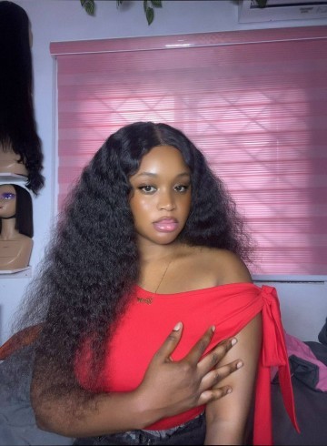 Denver Escort lizzysexy Adult Entertainer in United States, Female Adult Service Provider, Escort and Companion.