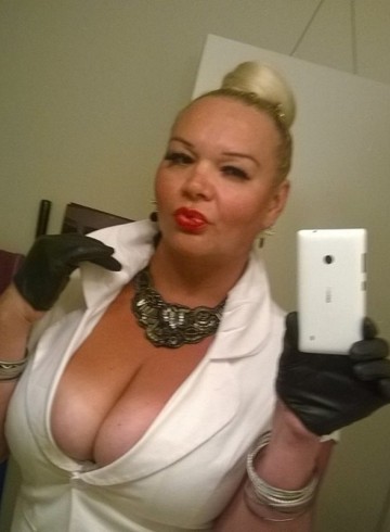 Tampa Escort Gigi18 Adult Entertainer in United States, Trans Adult Service Provider, American Escort and Companion.