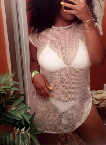 Jersey City Escort Alexus  Weathers Adult Entertainer in United States, Female Adult Service Provider, Escort and Companion.