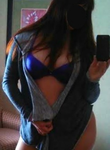 Des Moines Escort JENNAKAE Adult Entertainer in United States, Female Adult Service Provider, Escort and Companion.