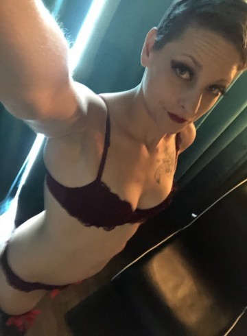 Allentown Escort Bailee Adult Entertainer in United States, Female Adult Service Provider, Escort and Companion.