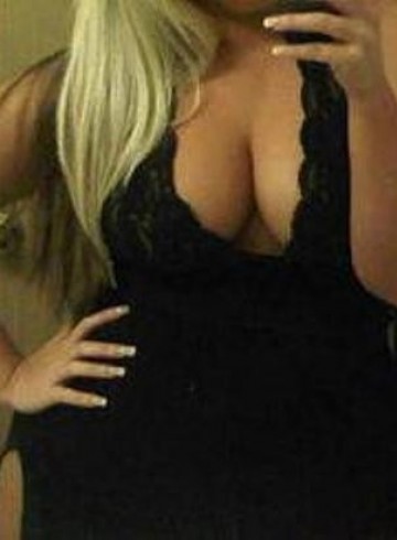 Savannah Escort ChanelD Adult Entertainer in United States, Female Adult Service Provider, Escort and Companion.