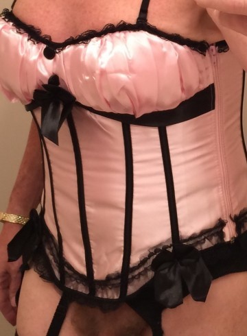 Washington DC Escort Chrisissy Adult Entertainer in United States, Trans Adult Service Provider, American Escort and Companion.