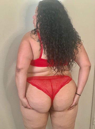 Sacramento Escort ElisaDior Adult Entertainer in United States, Female Adult Service Provider, Puerto Rican Escort and Companion.