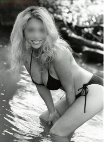 Chicago Escort HaleyStJames Adult Entertainer in United States, Female Adult Service Provider, Escort and Companion.