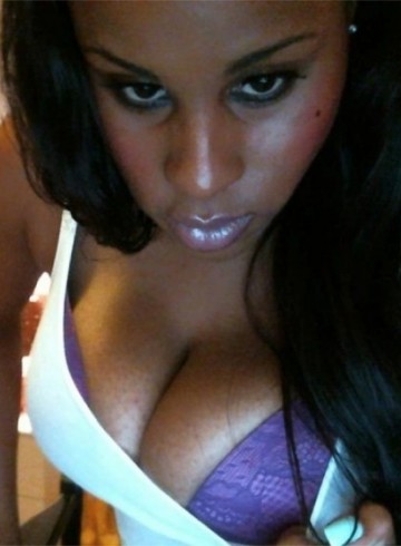 Atlanta Escort KissyKrissy Adult Entertainer in United States, Female Adult Service Provider, Escort and Companion.