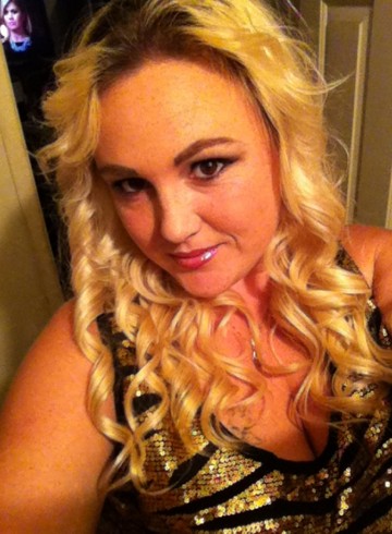 Hemet Escort LadySylver Adult Entertainer in United States, Female Adult Service Provider, American Escort and Companion.