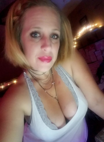 Brea Escort Lexxxy Adult Entertainer in United States, Female Adult Service Provider, American Escort and Companion.