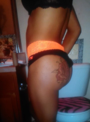 Dallas Escort MsCaramel Adult Entertainer in United States, Female Adult Service Provider, Escort and Companion.