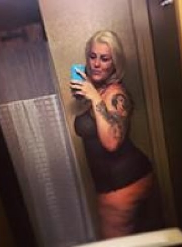 Houston Escort RachelSweet Adult Entertainer in United States, Female Adult Service Provider, Escort and Companion.