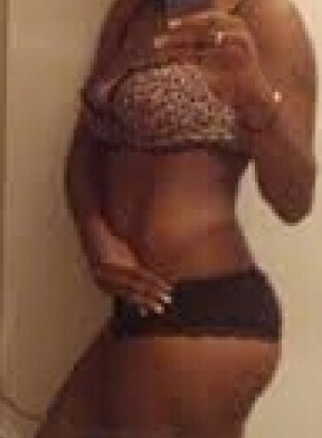 Dallas Escort sexybrownsugar Adult Entertainer in United States, Female Adult Service Provider, American Escort and Companion.