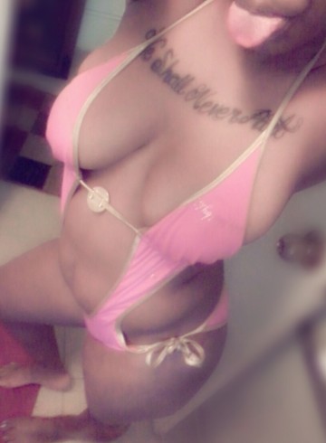 Louisville-Jefferson County Escort SweetLauren Adult Entertainer in United States, Female Adult Service Provider, American Escort and Companion.