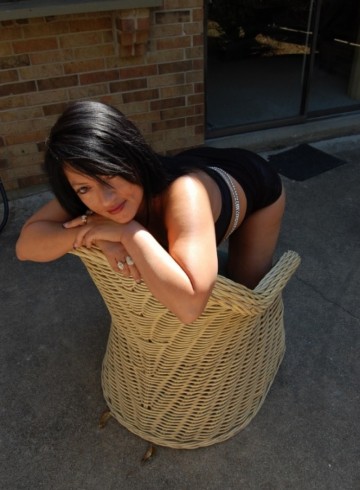 Dallas Escort TerresaPena Adult Entertainer in United States, Female Adult Service Provider, Escort and Companion.