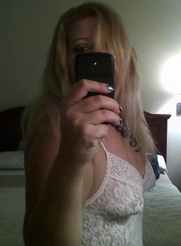 Washington DC Escort Tess78 Adult Entertainer in United States, Female Adult Service Provider, Escort and Companion.