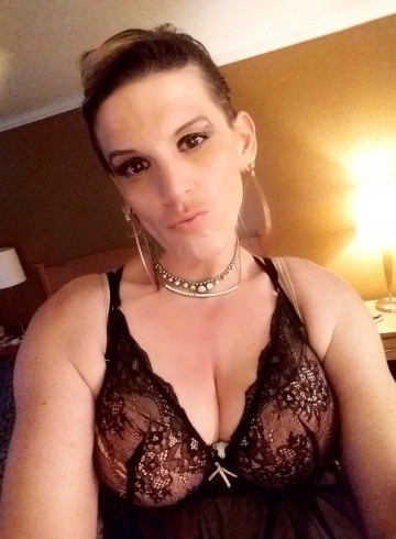 Everett Escort T.S.  Jade Shyne Adult Entertainer in United States, Trans Adult Service Provider, Escort and Companion.